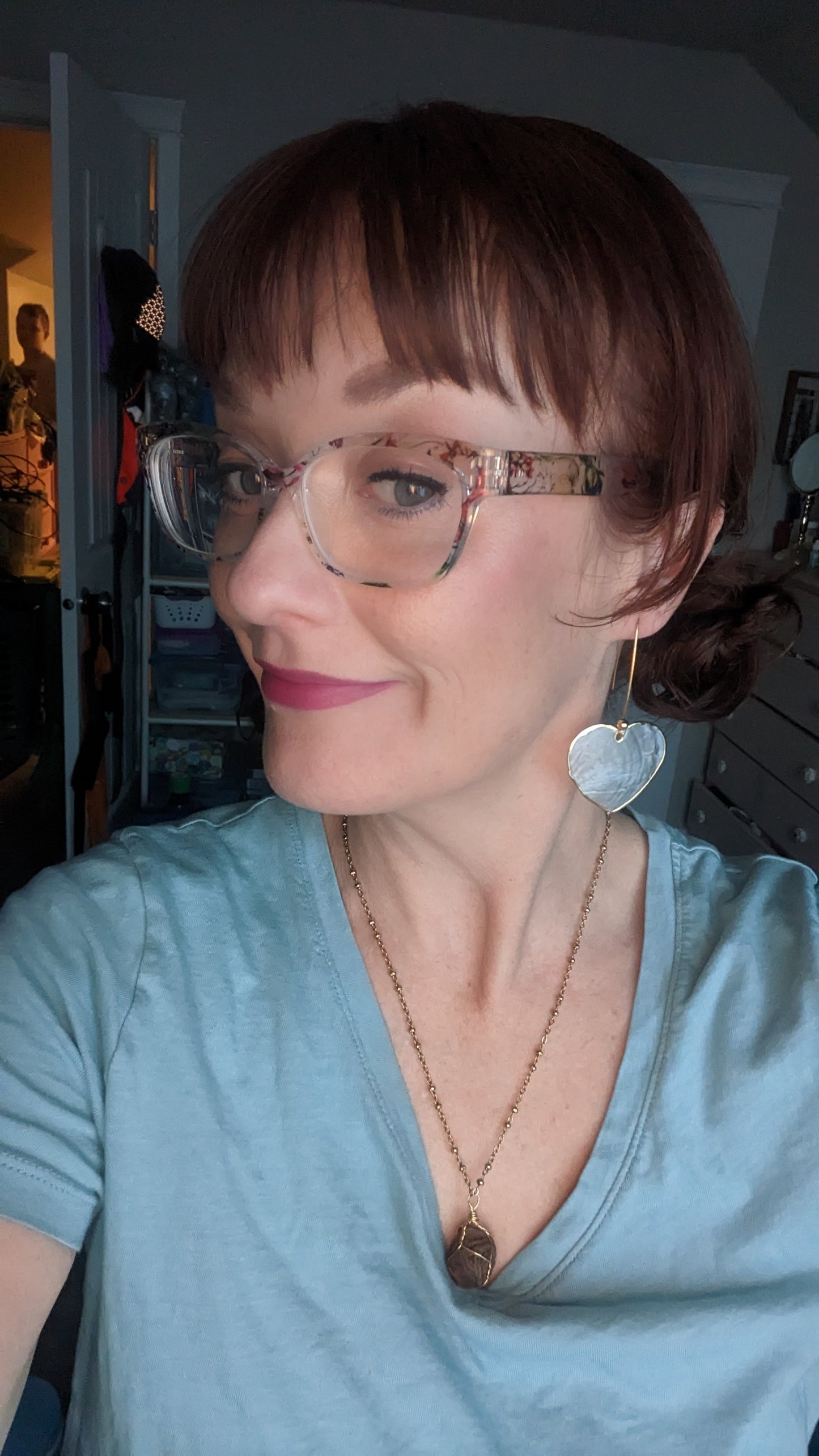 Shell heart dangle earrings