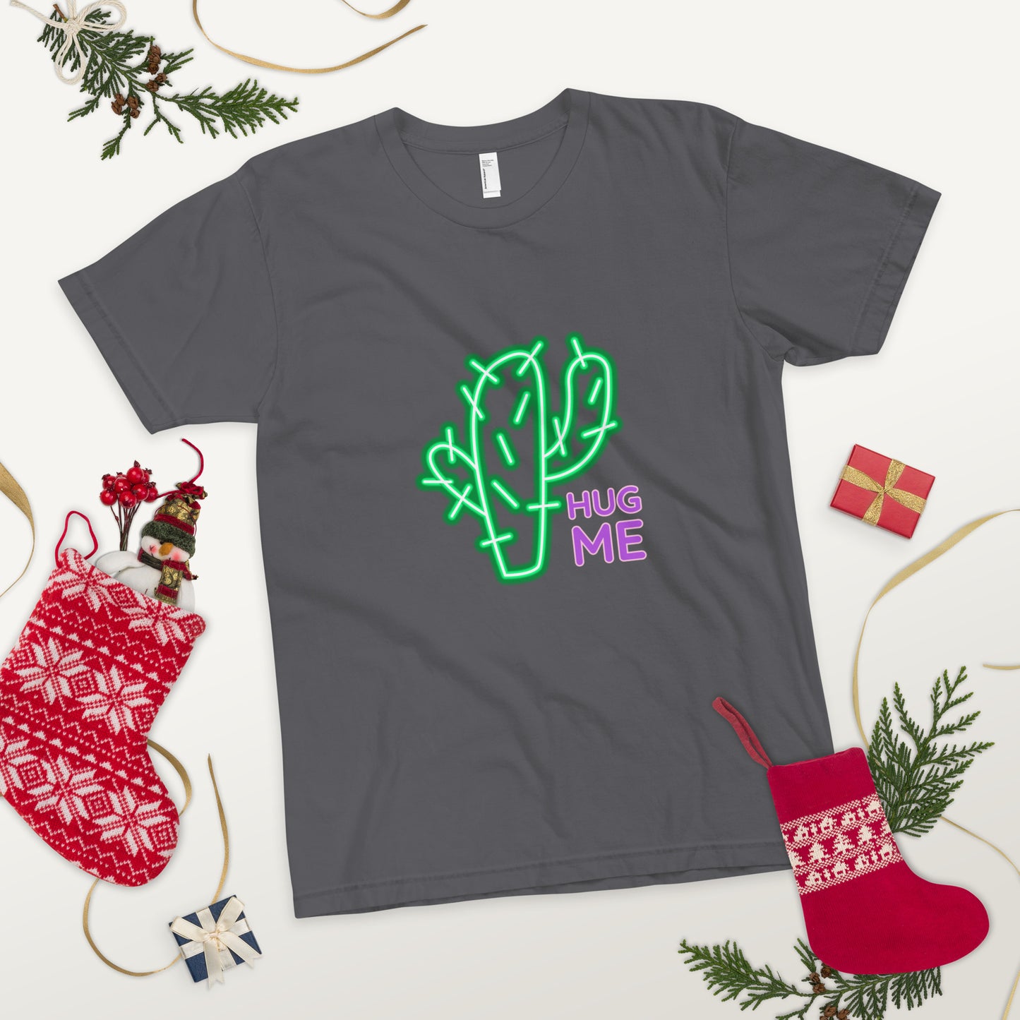 Hug me T-Shirt