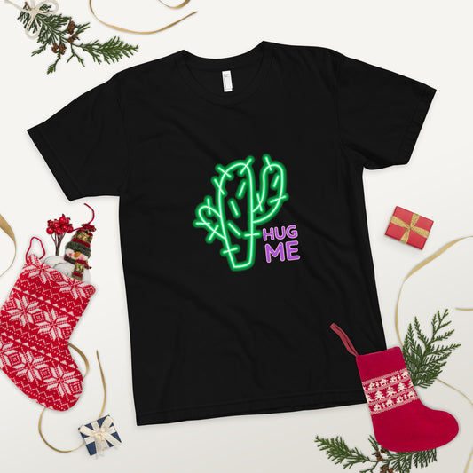 Hug me T-Shirt