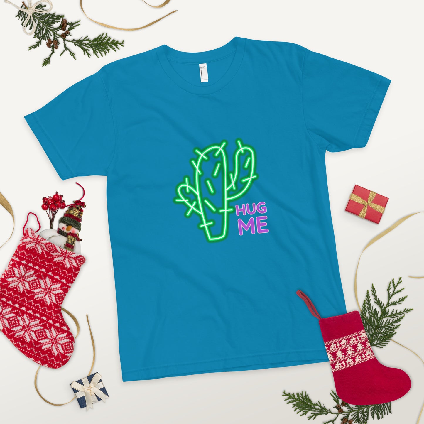 Hug me T-Shirt
