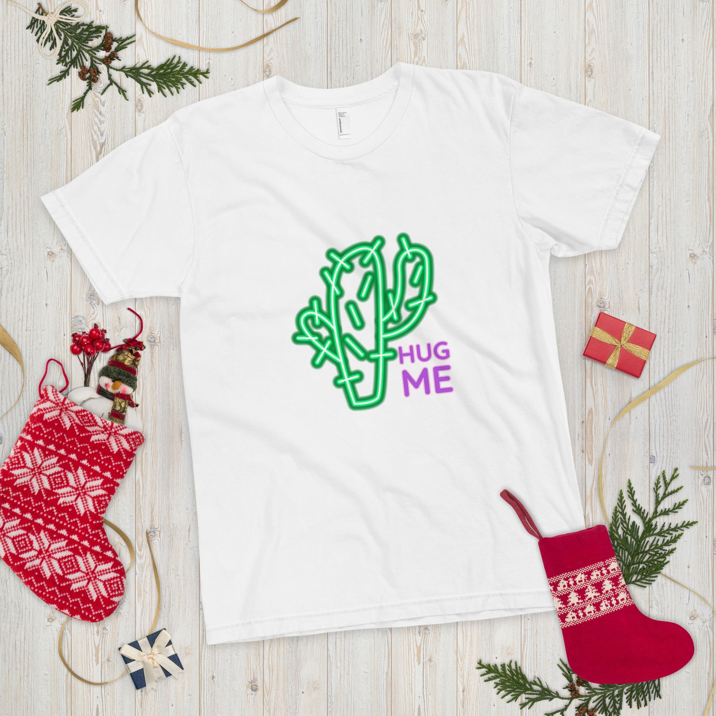 Hug me T-Shirt